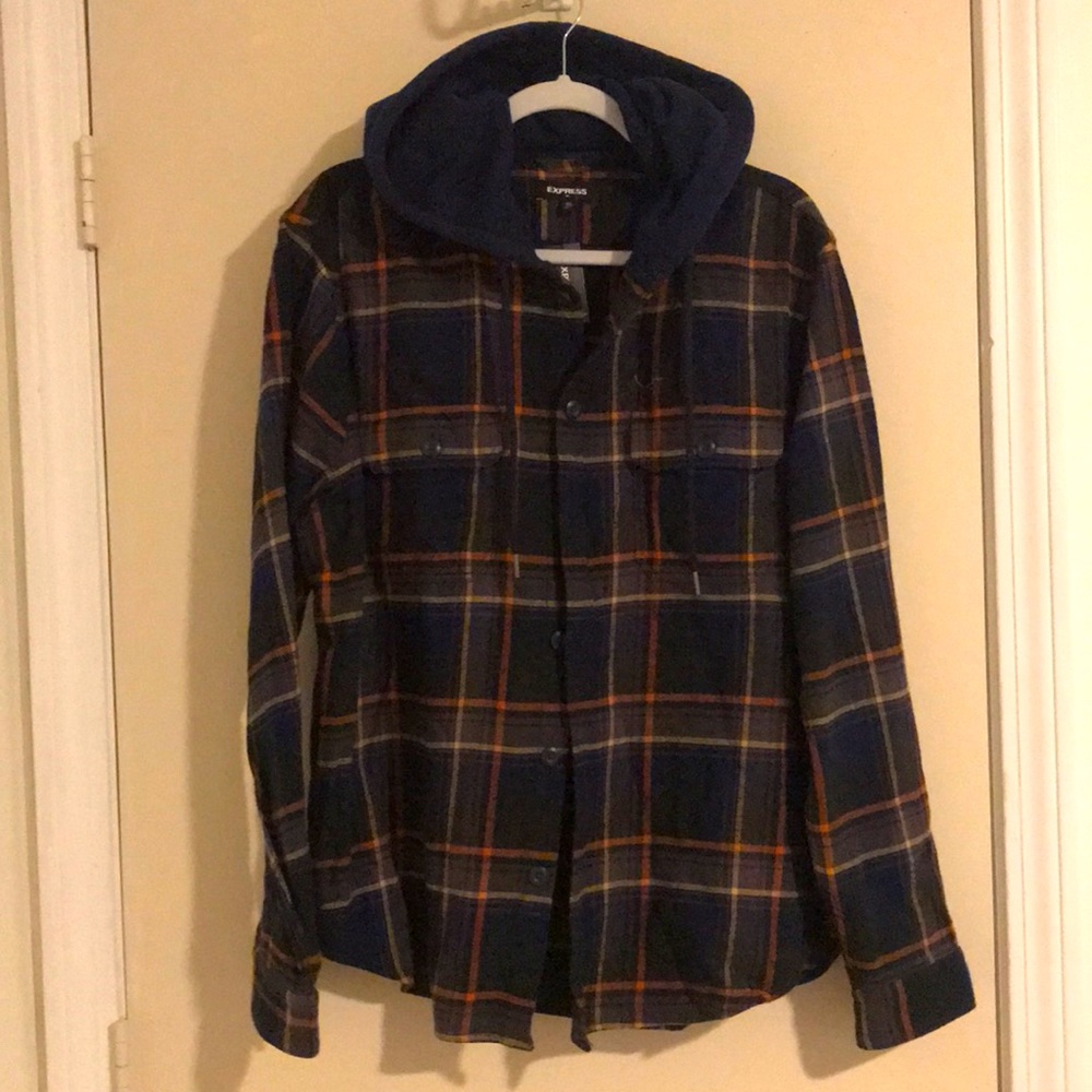 EXPRESS PLAID BUTTON DOWN HOODIE
